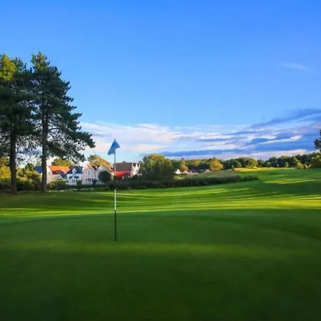 Maison Du Golf Village Pierre Et Vacances Belle Dune بيت للعطل *